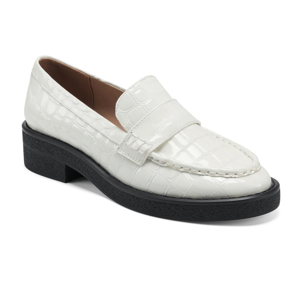 AEROSOLES White Croc-Embossed Leather Penny Loafers with Black Sole